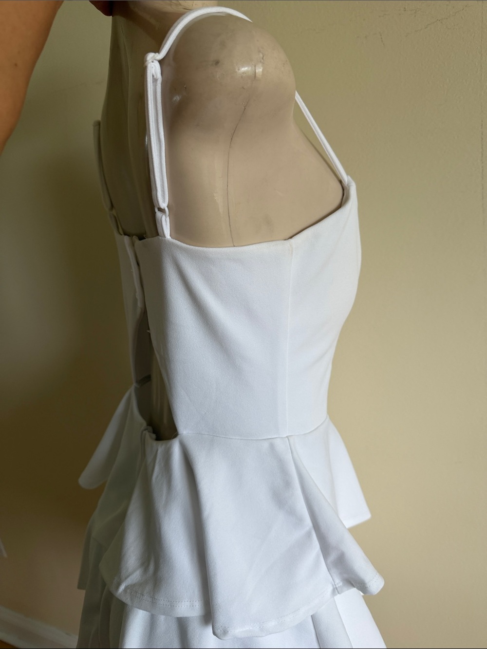 White Tiered Cutout mini Dress - Picture 4 of 12
